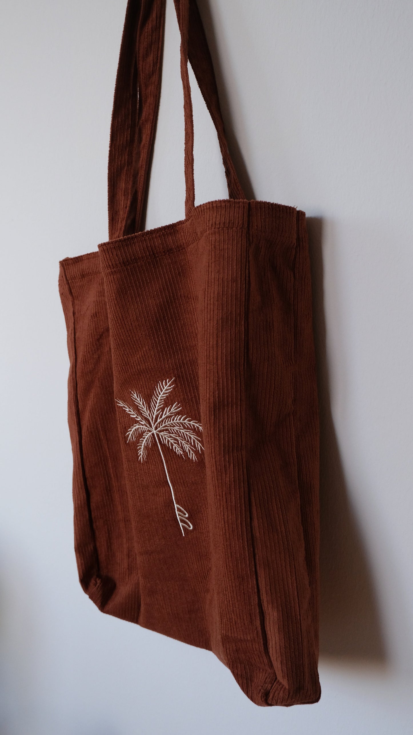 Cordtasche braun mit Palmtree
