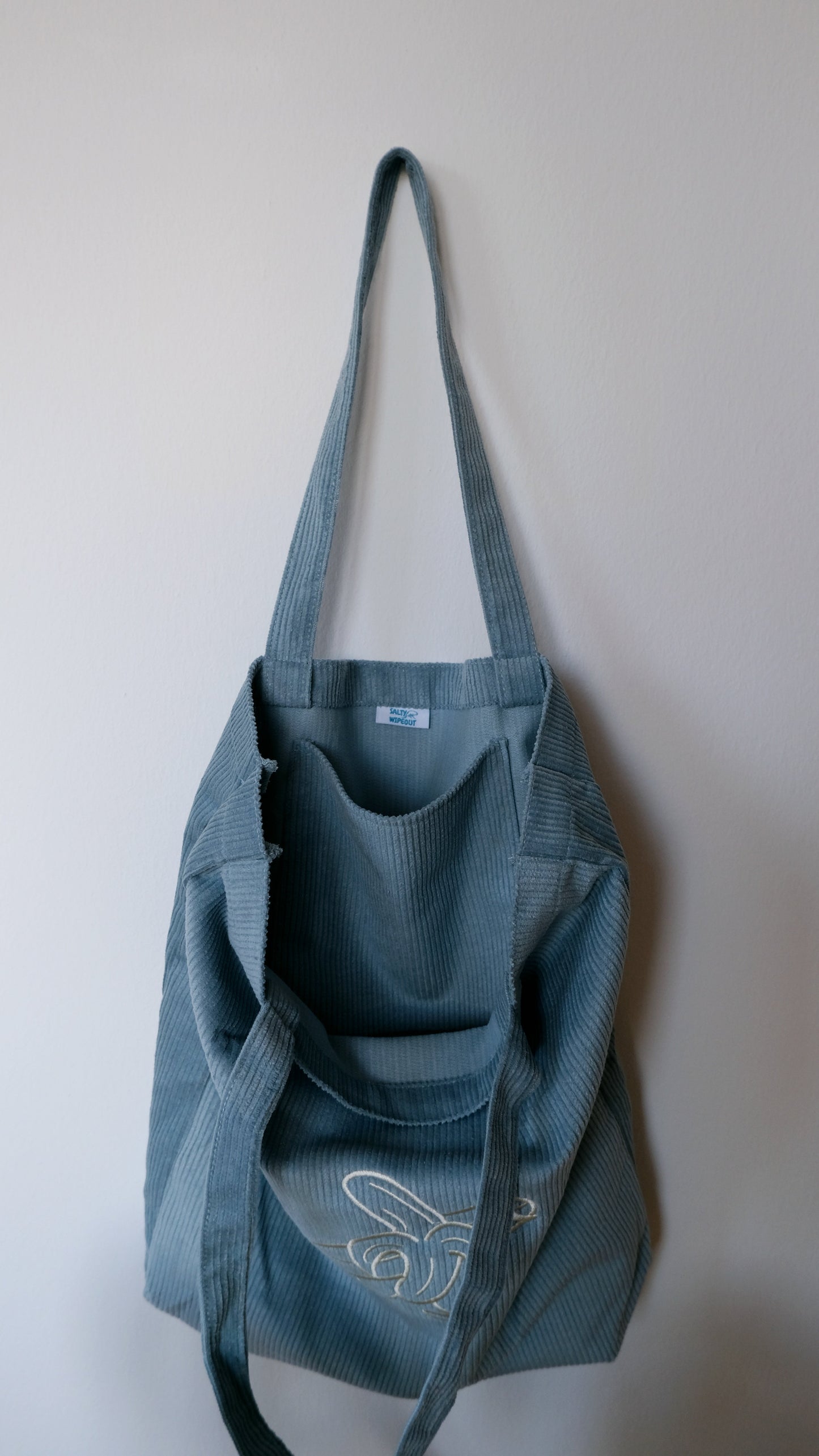 Cord Tasche Light Blue - Banana with Surfboard